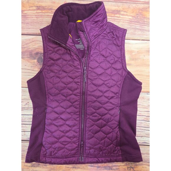 L.L. Bean XS Quilted Plum Vest 100% Polyester Shell & Insulation - Nylon Lining - Picture 3 of 7